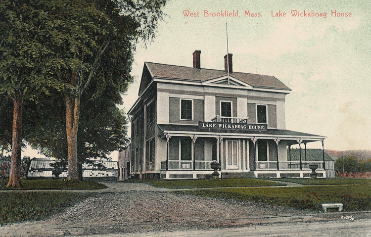 Lake Wickaboag House